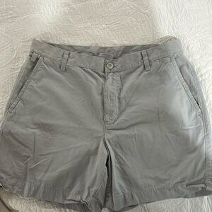 Men’s Columbia shorts size 32